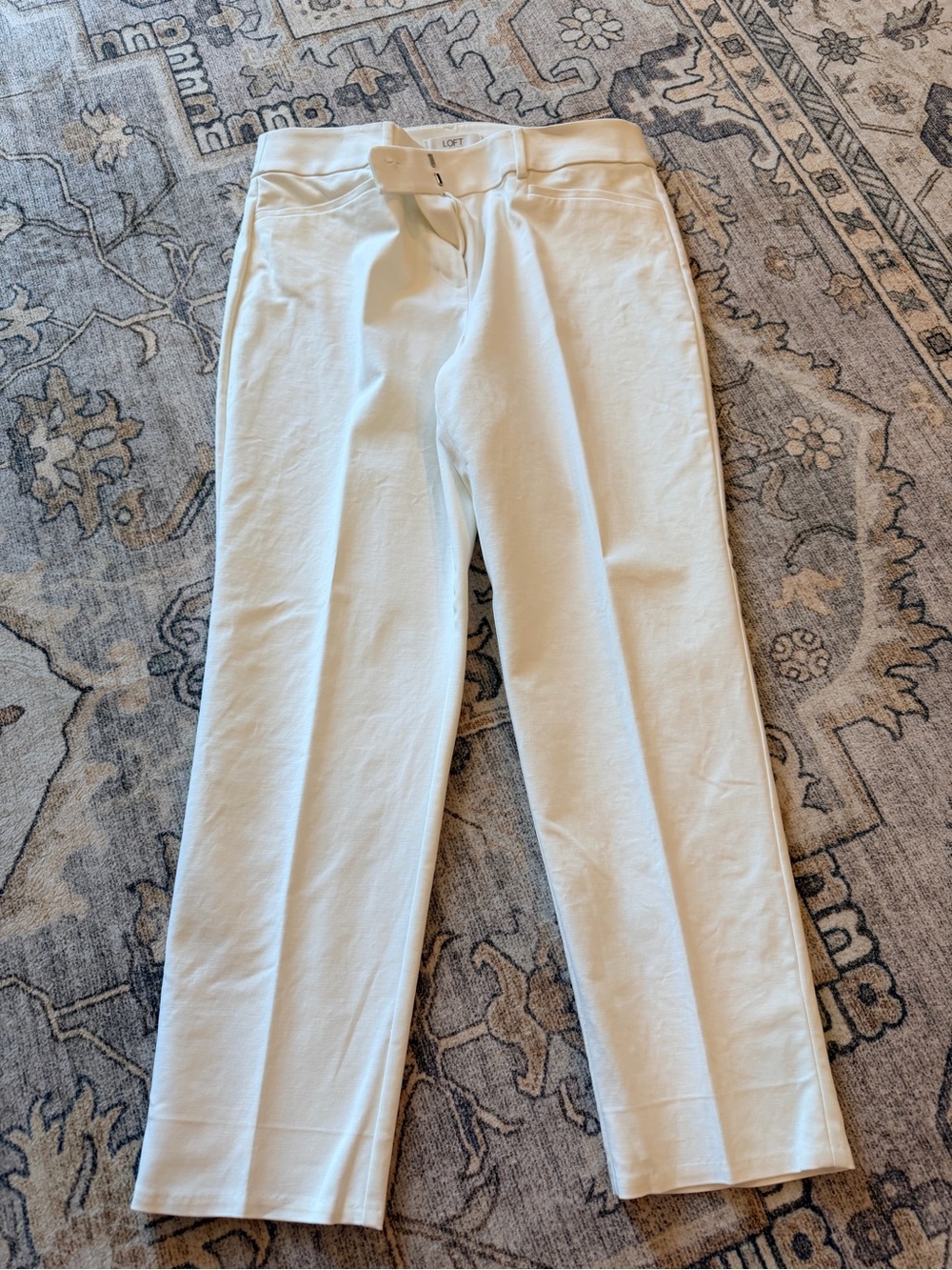 LOFT Cream Straight-Leg Ankle Pants